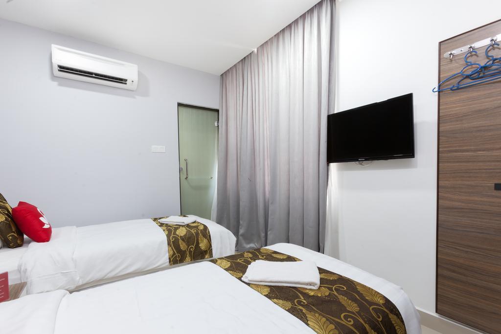 D'Metro Hotel Шах-Алам Экстерьер фото