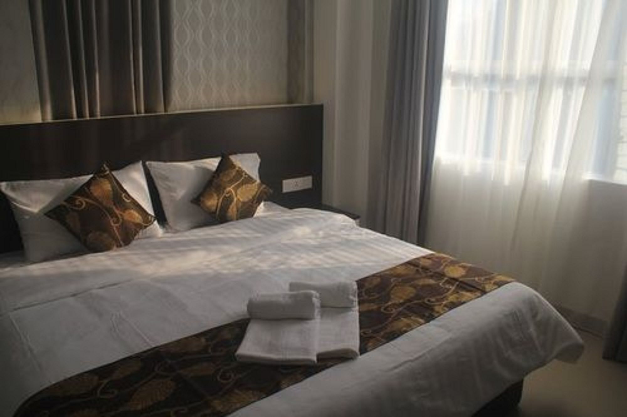 D'Metro Hotel Шах-Алам Экстерьер фото